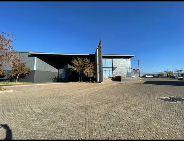 INDUSTRIAL PROPERTY TO RENT IN LOUWLARDIA